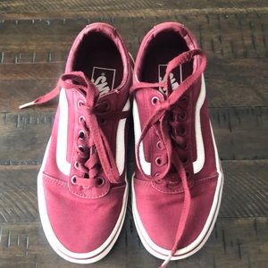 Women’s Maroon Vans